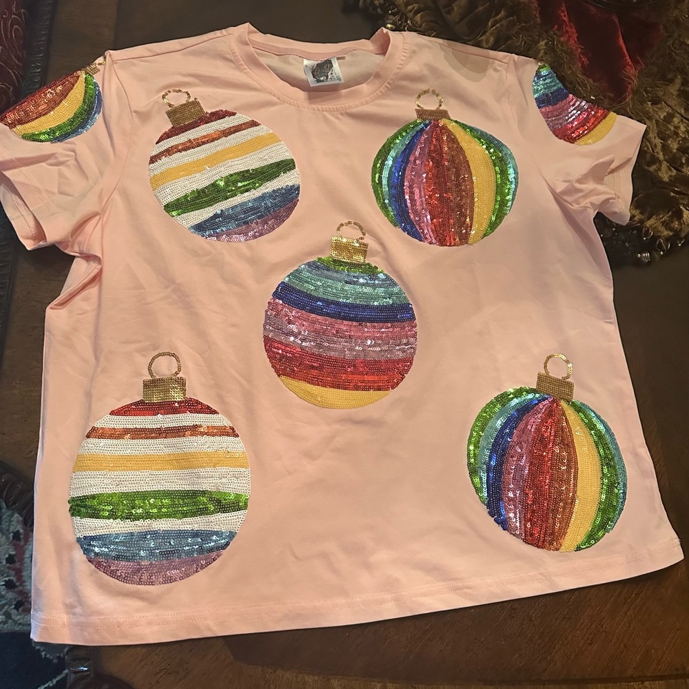 Queen of Sparkles ornament top